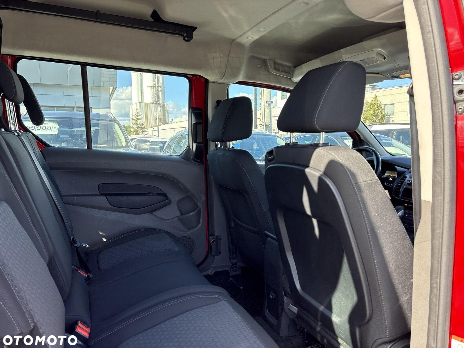 Ford Transit Connect - 25