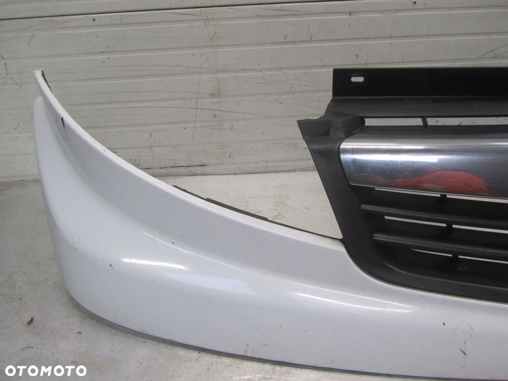Grill-Atrapa Opel Vivaro 2006- - 6
