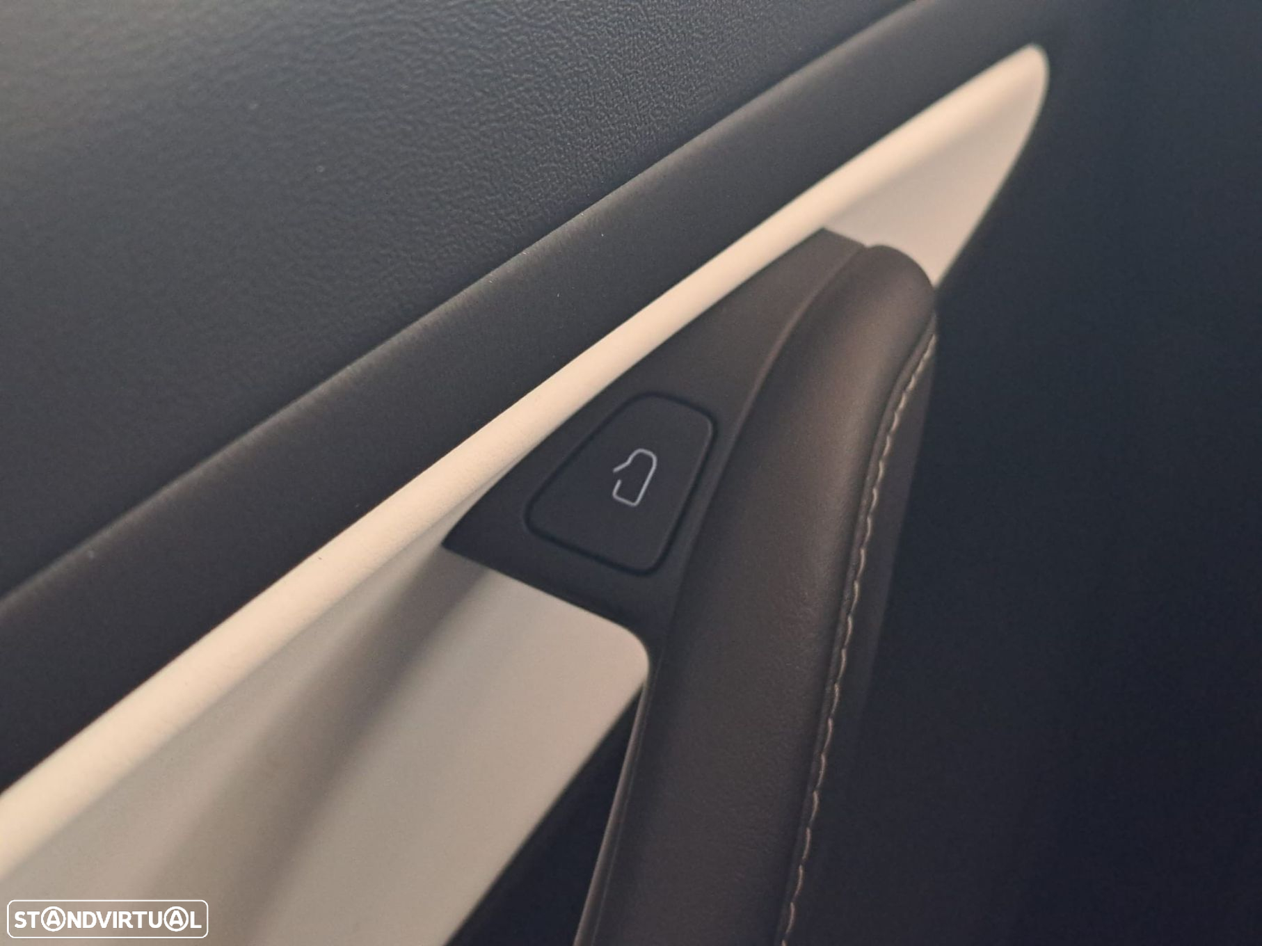 Tesla Model 3 Long-Range Dual Motor AWD - 19