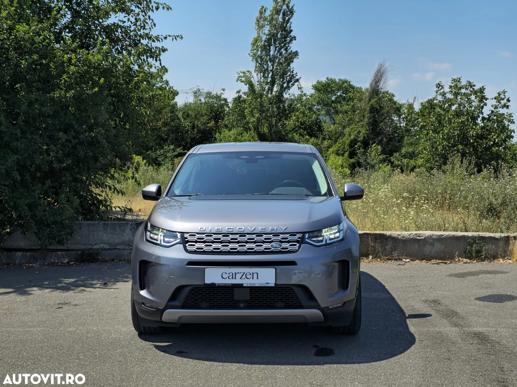 Land Rover Discovery Sport 2.0 D165 MHEV SE - 8