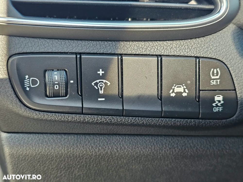 Hyundai i30 - 17