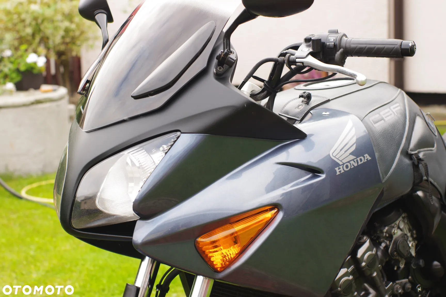 Honda CBF - 27