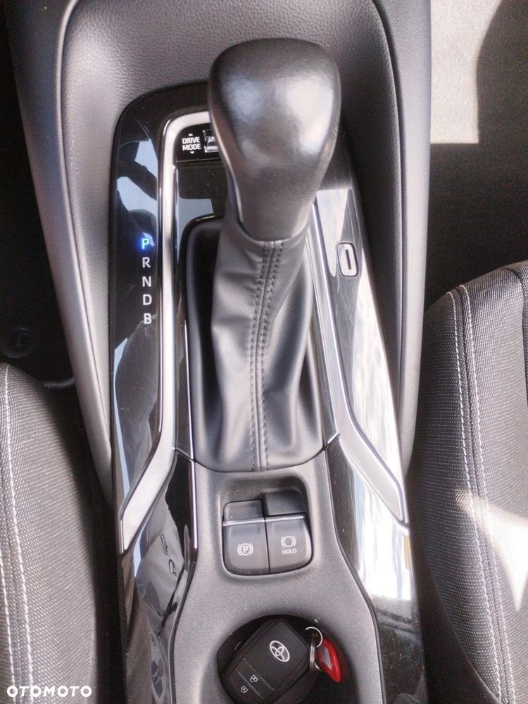 Toyota Corolla 1.8 Hybrid Comfort - 20