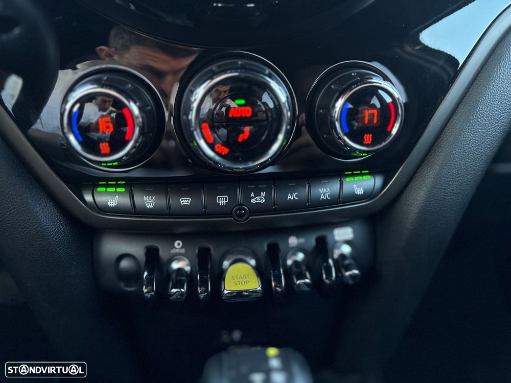 MINI Countryman Cooper SE ALL4 Untamed Edition Auto - 23