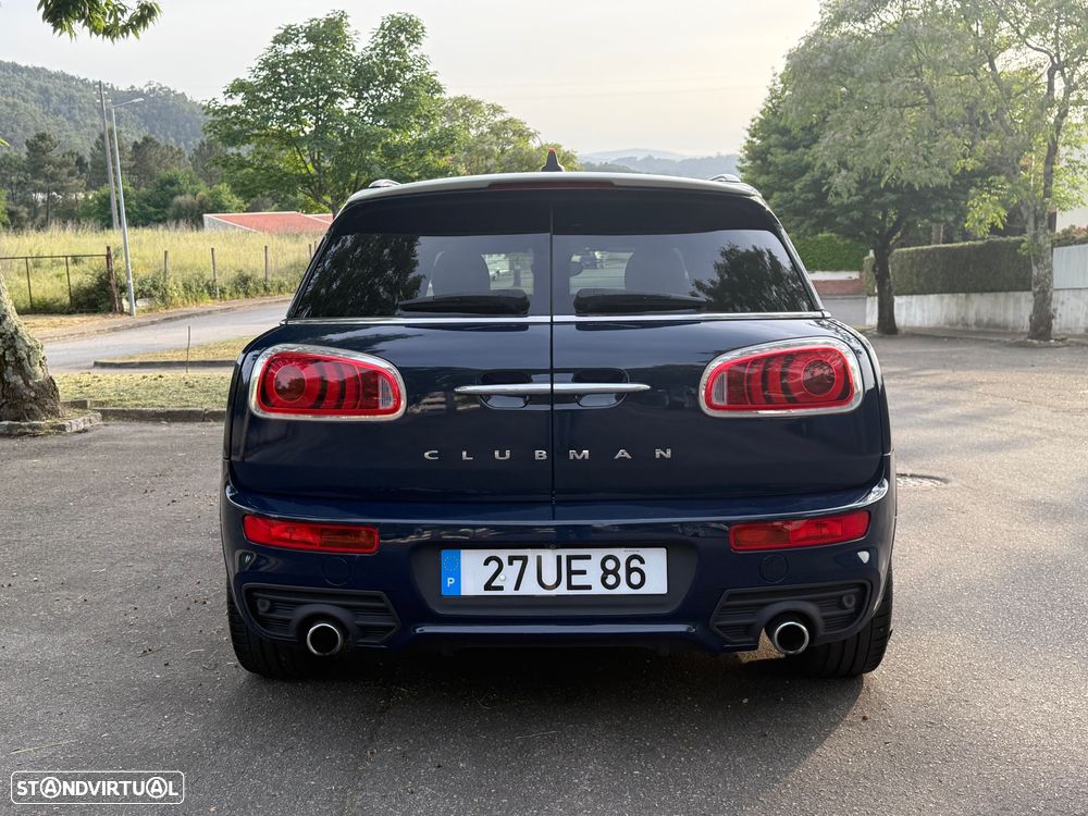 MINI Clubman Cooper SD ALL4 Auto Desportiva - 4
