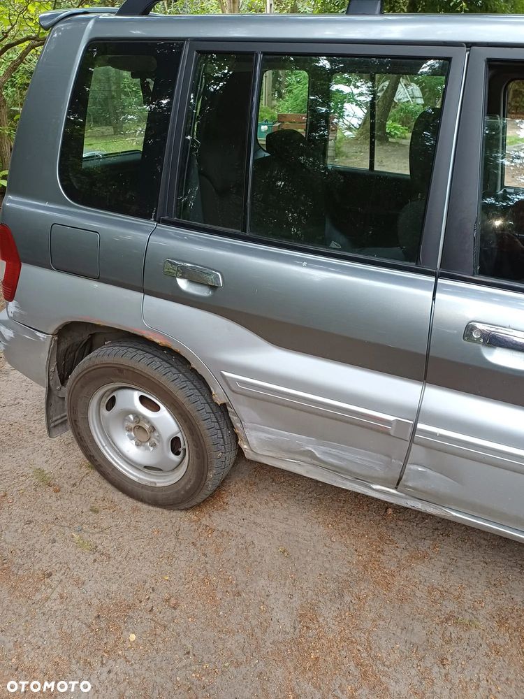 Mitsubishi Pajero Pinin - 12