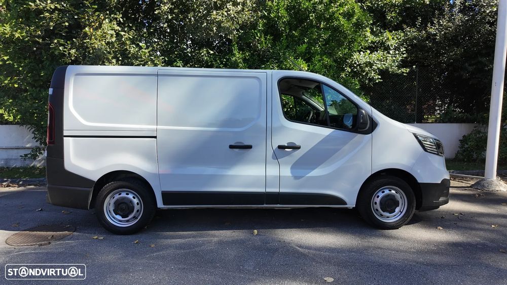 Renault Trafic 2022 photo 5