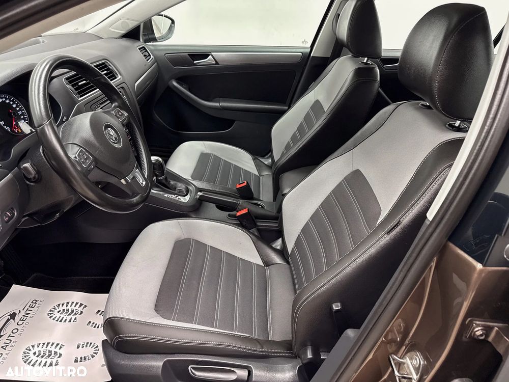 Volkswagen Jetta 1.4 TSI DSG Highline - 19