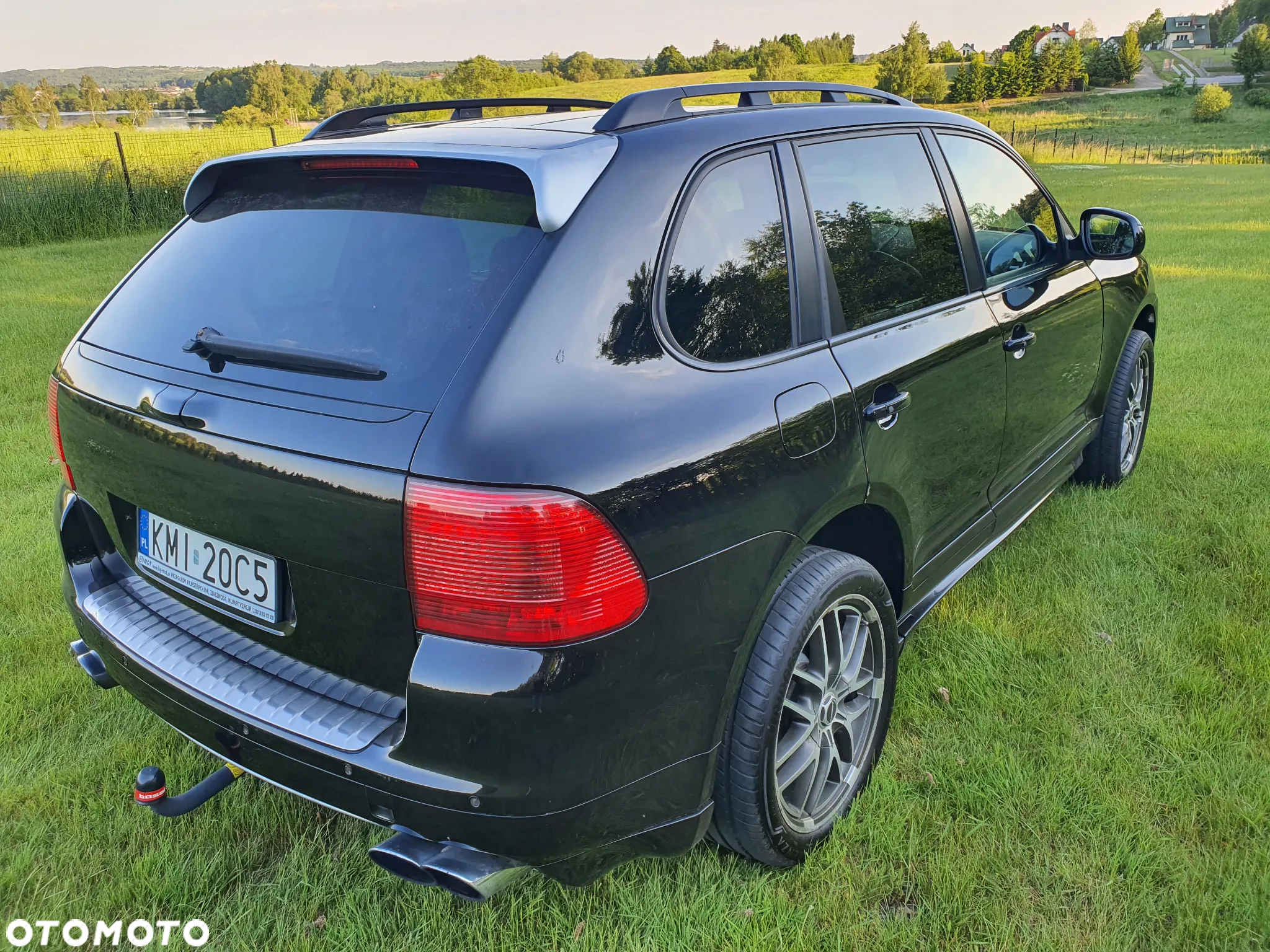 Porsche Cayenne Turbo S - 6