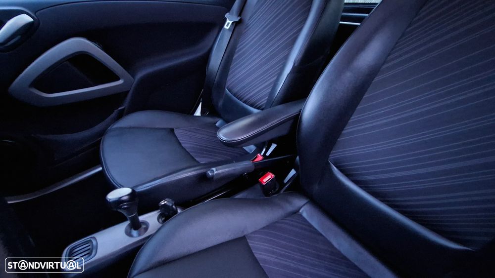 Smart ForTwo Coupé 1.0 T Passion 84 - 24