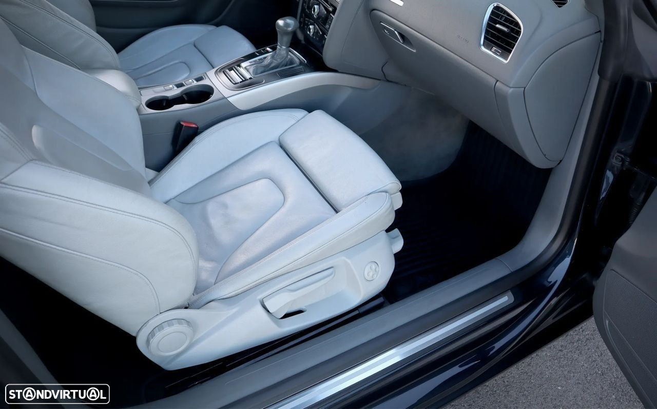 Audi A5 Cabrio 3.0 TDi Multitronic Sport - 25