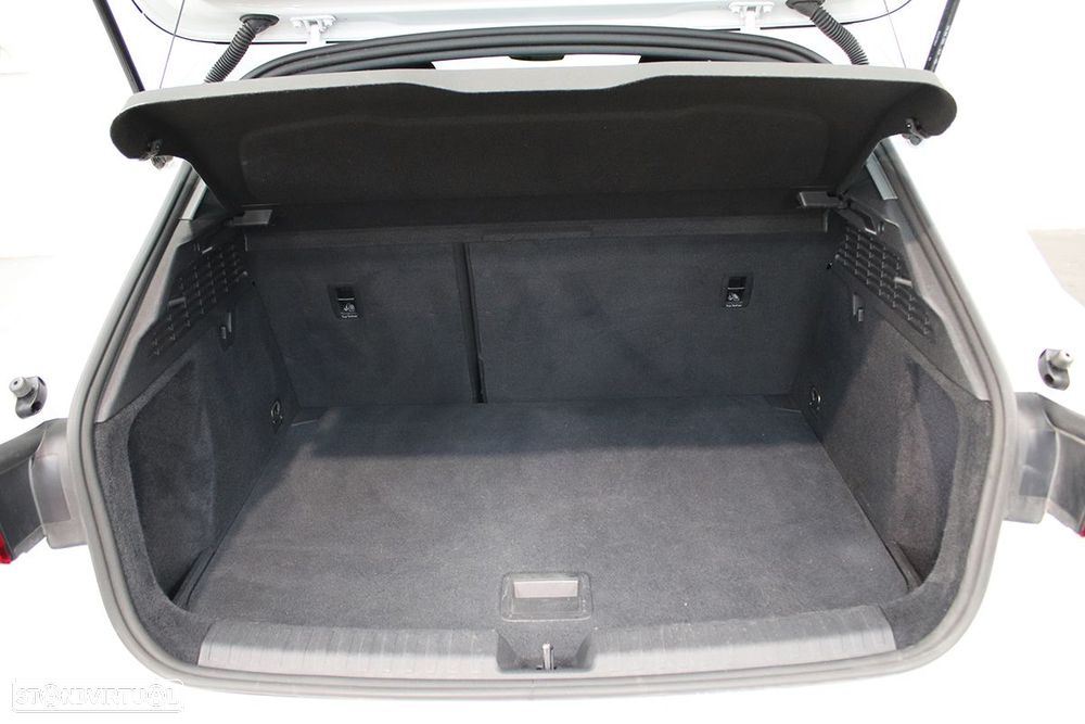Audi A3 Sportback 30 TFSI Advanced S tronic - 26
