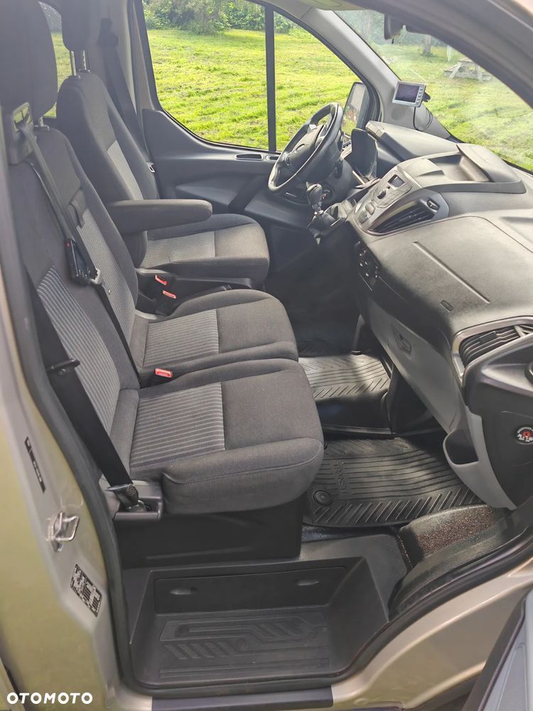 Ford Transit Custom - 14