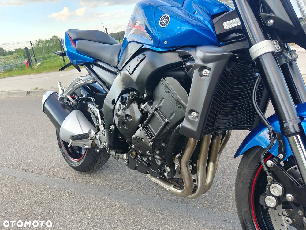 Yamaha FZ - 14