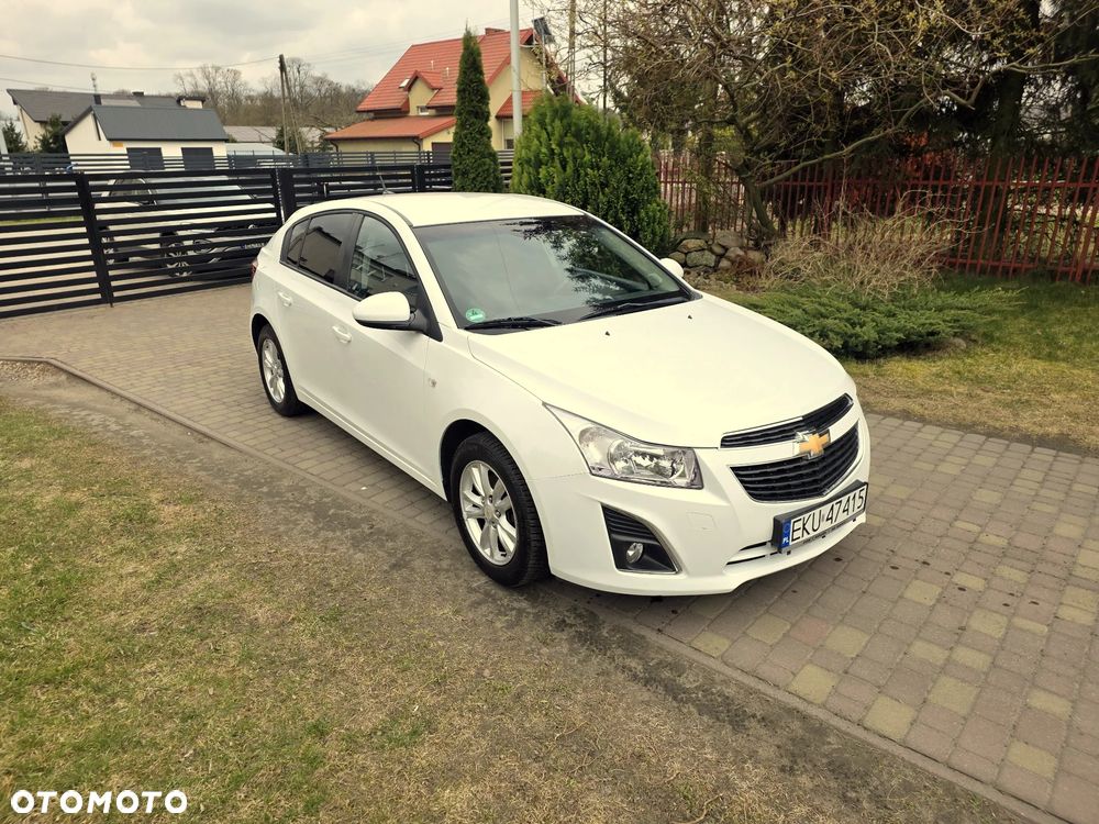 Chevrolet Cruze 1.7 D LT+ - 17