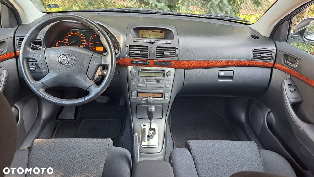 Toyota Avensis 2.4 VVT-i Prestige - 7