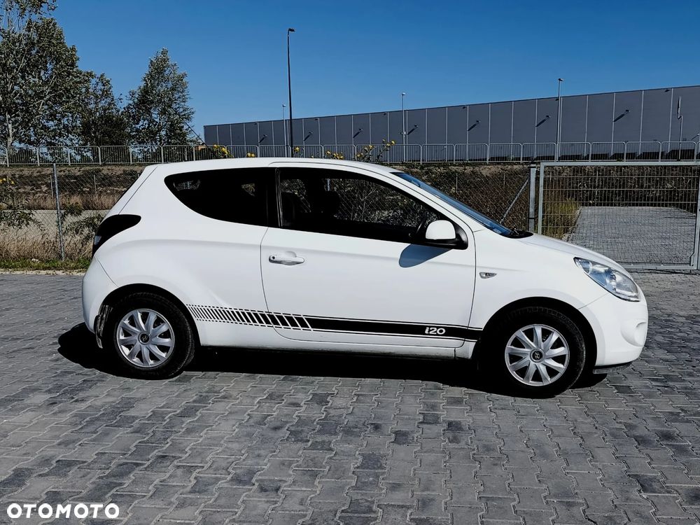 Hyundai i20 - 3
