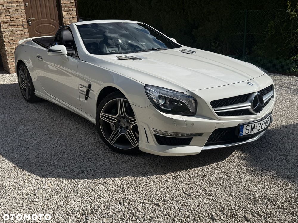 Mercedes-Benz SL 63 AMG - 11