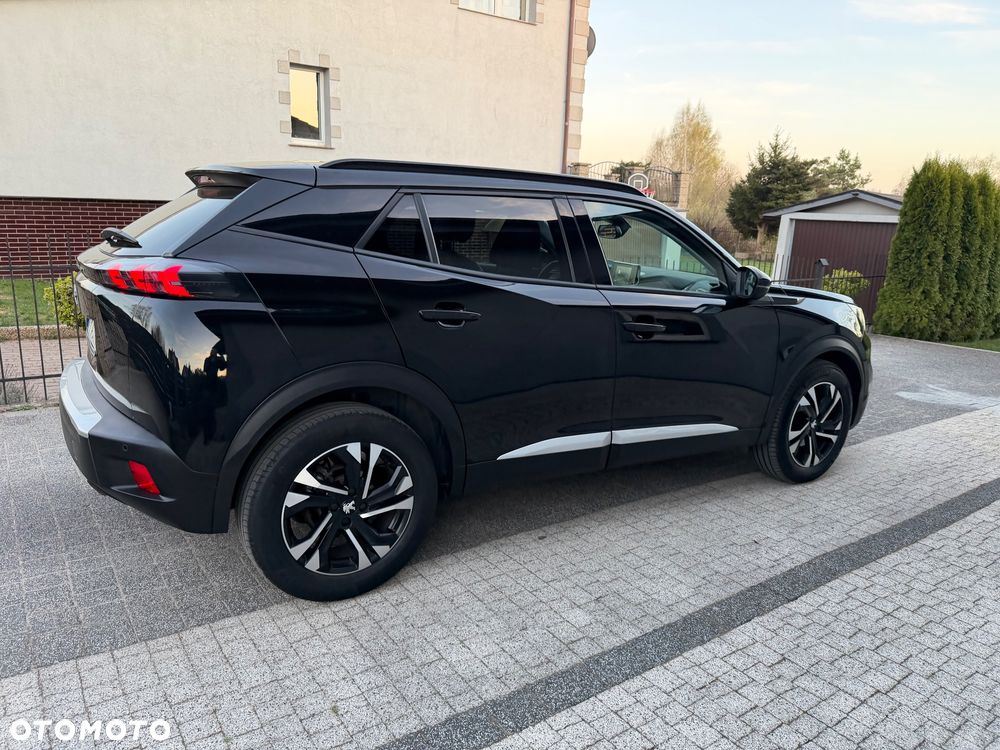 Peugeot 2008 1.5 BlueHDi Allure S&S - 24