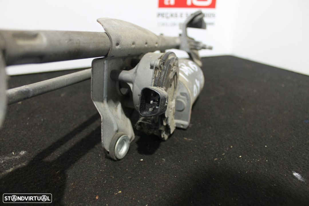 Limpa Para Brisas Toyota Yaris - 2
