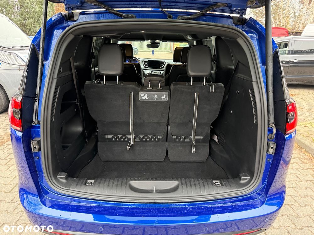 Chrysler Pacifica - 14