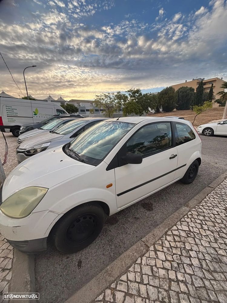 Ford Fiesta - 7