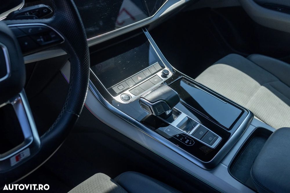 Audi Q8 3.0 55 TFSI quattro Tiptronic MHEV - 15
