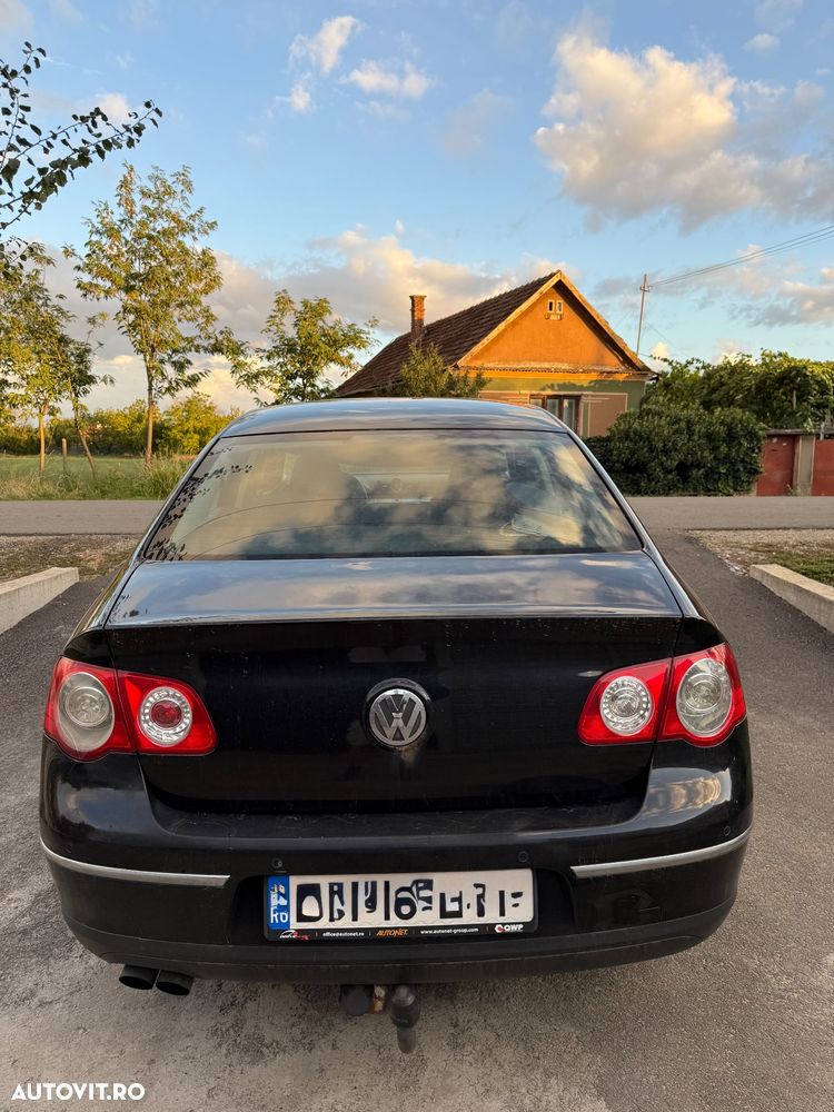 Volkswagen Passat 2.0TDI Comfortline DPF - 9