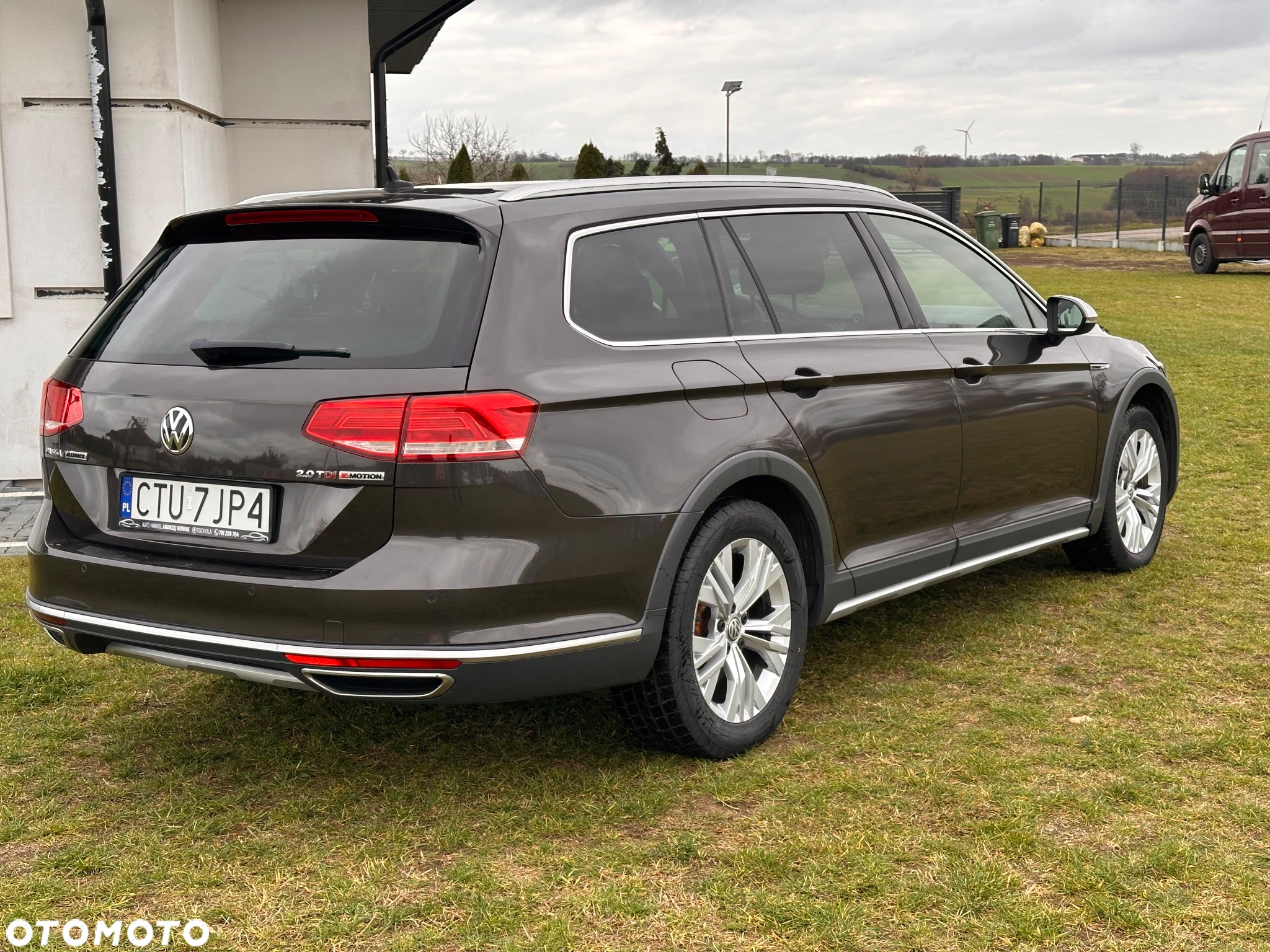 Volkswagen Passat Variant 2.0 TDI SCR 4Motion DSG (BMT) Highline - 9