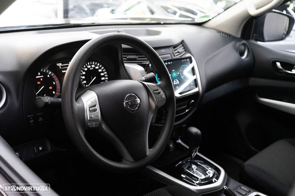 Nissan Navara 2.3 dCi CD 4WD Tekna Auto - 5