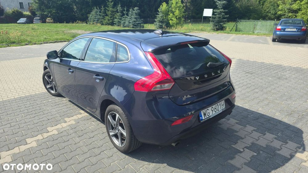 Volvo V40 D4 Drive-E Momentum - 7