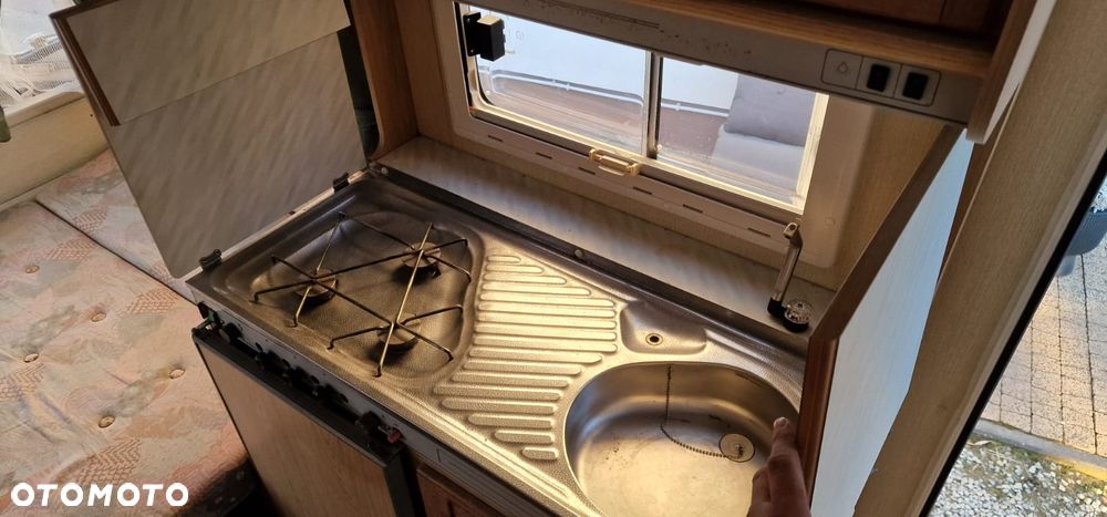 Chateau Cantara 908 - 12