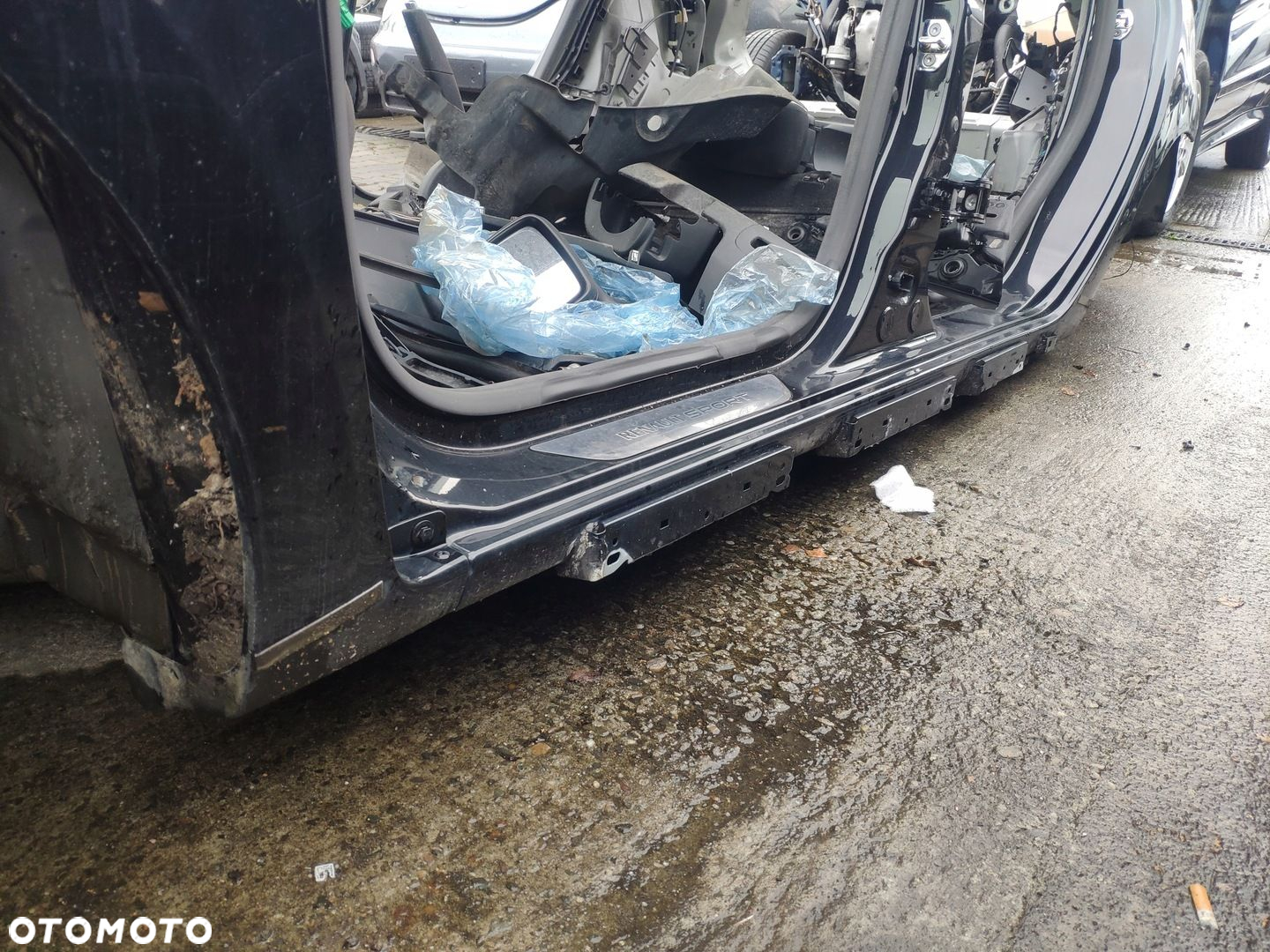RENAULT CLIO IV 4 SŁUPEK PRÓG LEWY 5D HB TEGNE RS GT - 2