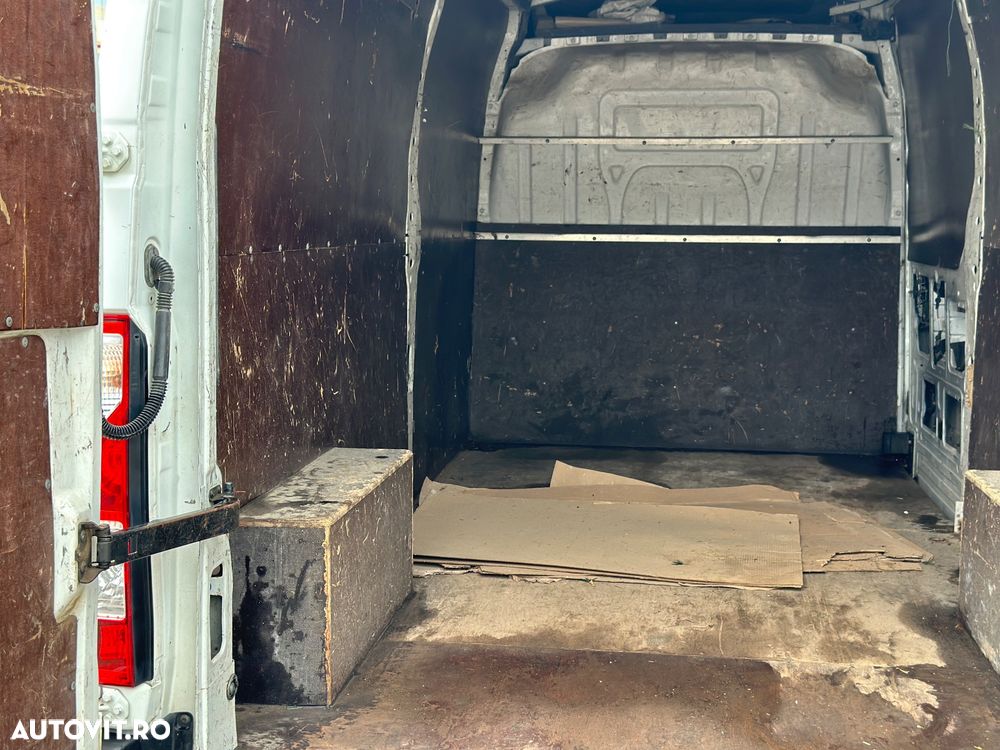 Renault Master - 11