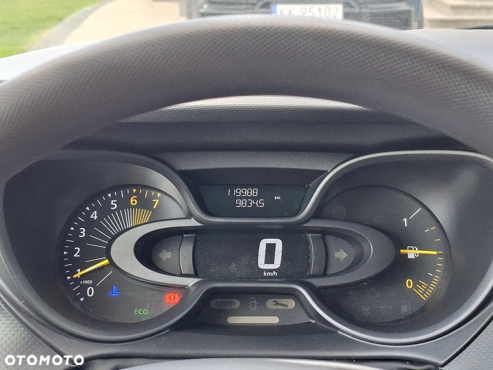 Renault Captur - 13
