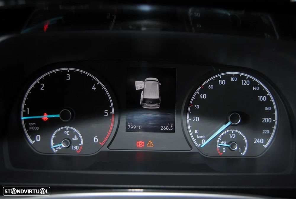 Ford Tourneo Connect 2.0 TDCi Titanium - 33
