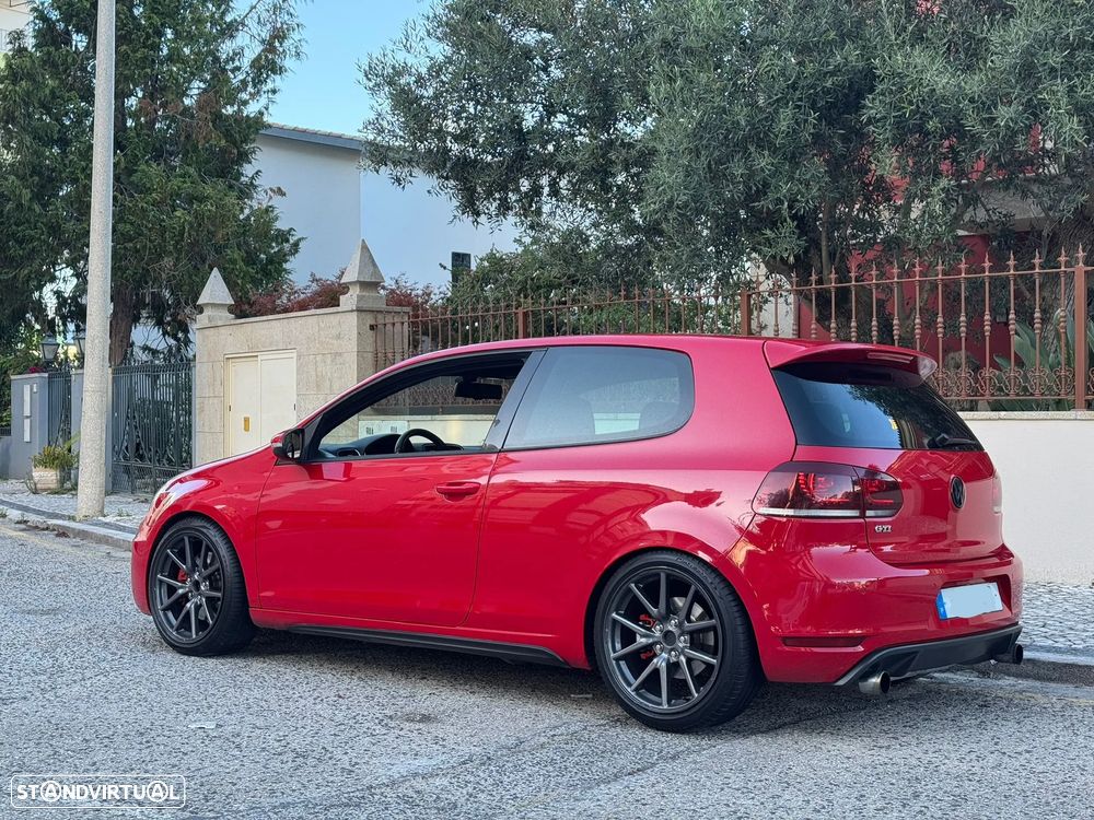 VW Golf 2.0 GTI - 5