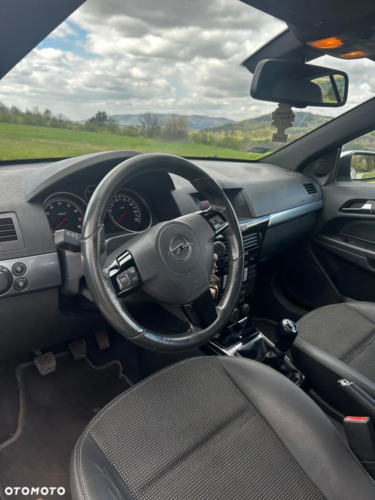 Opel Astra 1.6 - 23