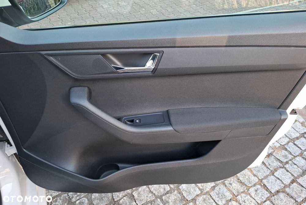 Skoda Fabia 1.0 TSI Ambition - 31