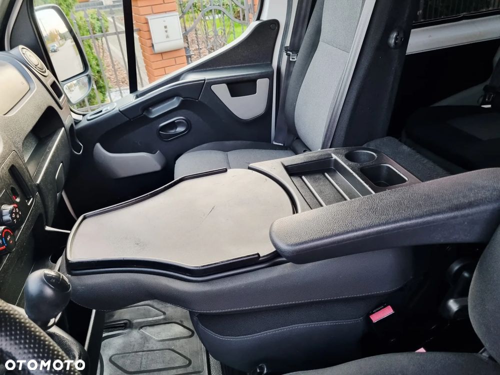 Renault Master - 33