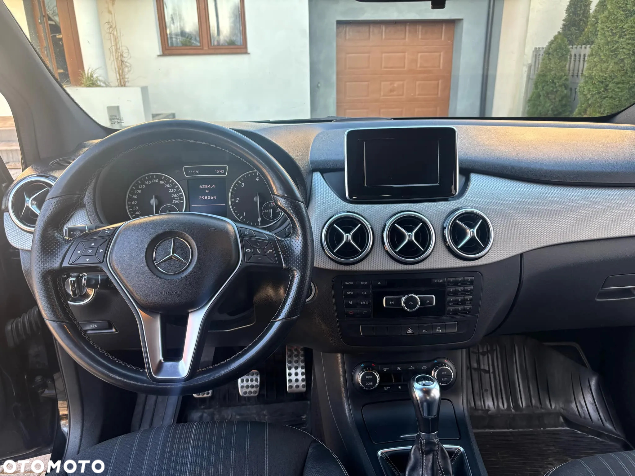 Mercedes-Benz Klasa B 180 CDI - 12