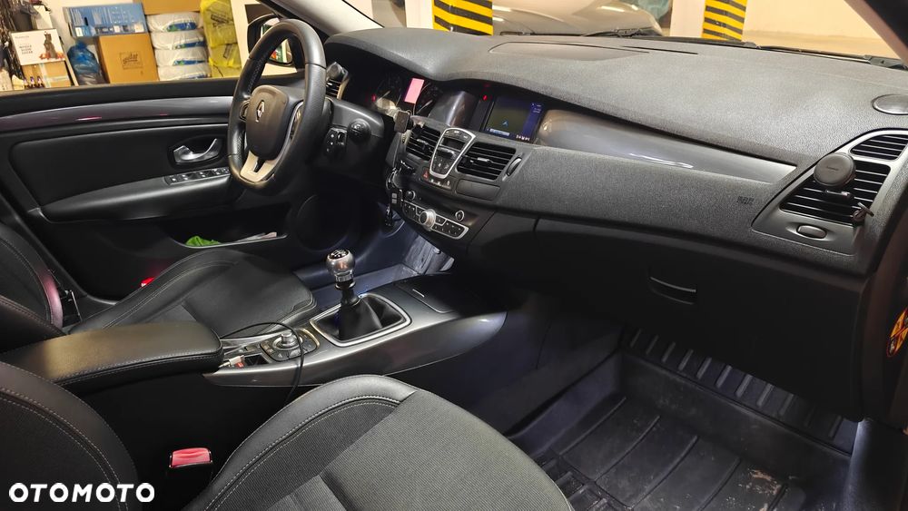Renault Laguna 2.0 DCi Dynamique - 17