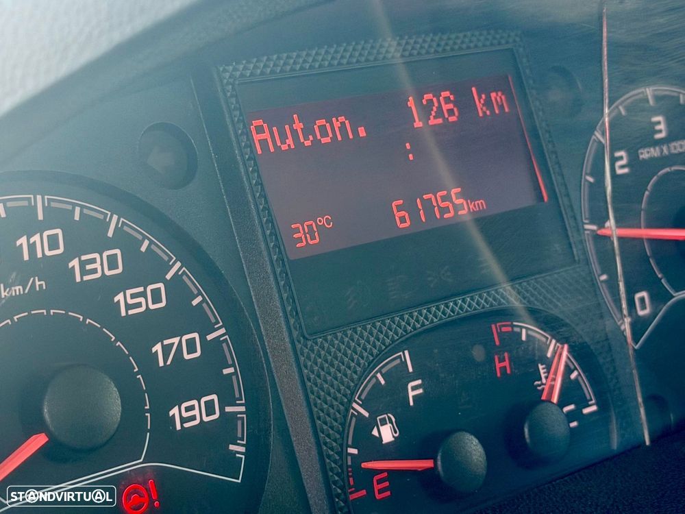 Citroën Jumper 2.0 BlueHDi 30 L2H2 Confort - 14