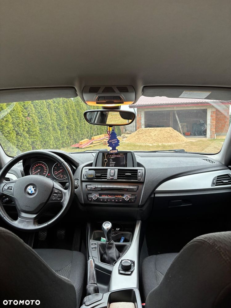 BMW Seria 1 116d - 9