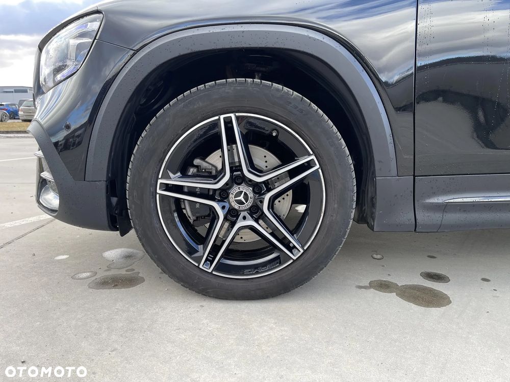 Mercedes-Benz GLB 200 d 4-Matic AMG Line 8G-DCT - 19