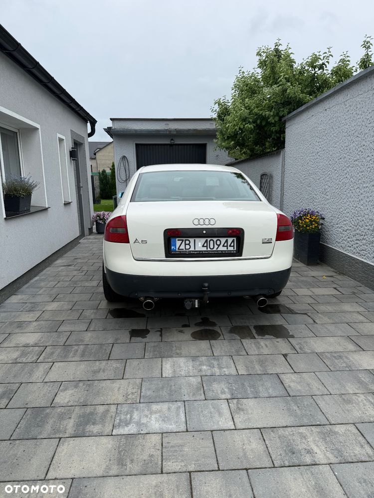 Audi A6 Limousine - 2