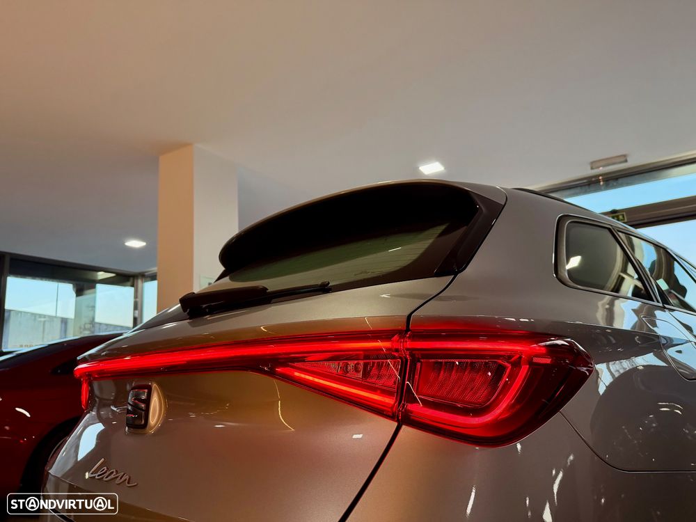 SEAT Leon ST 2.0 TDI Style - 12