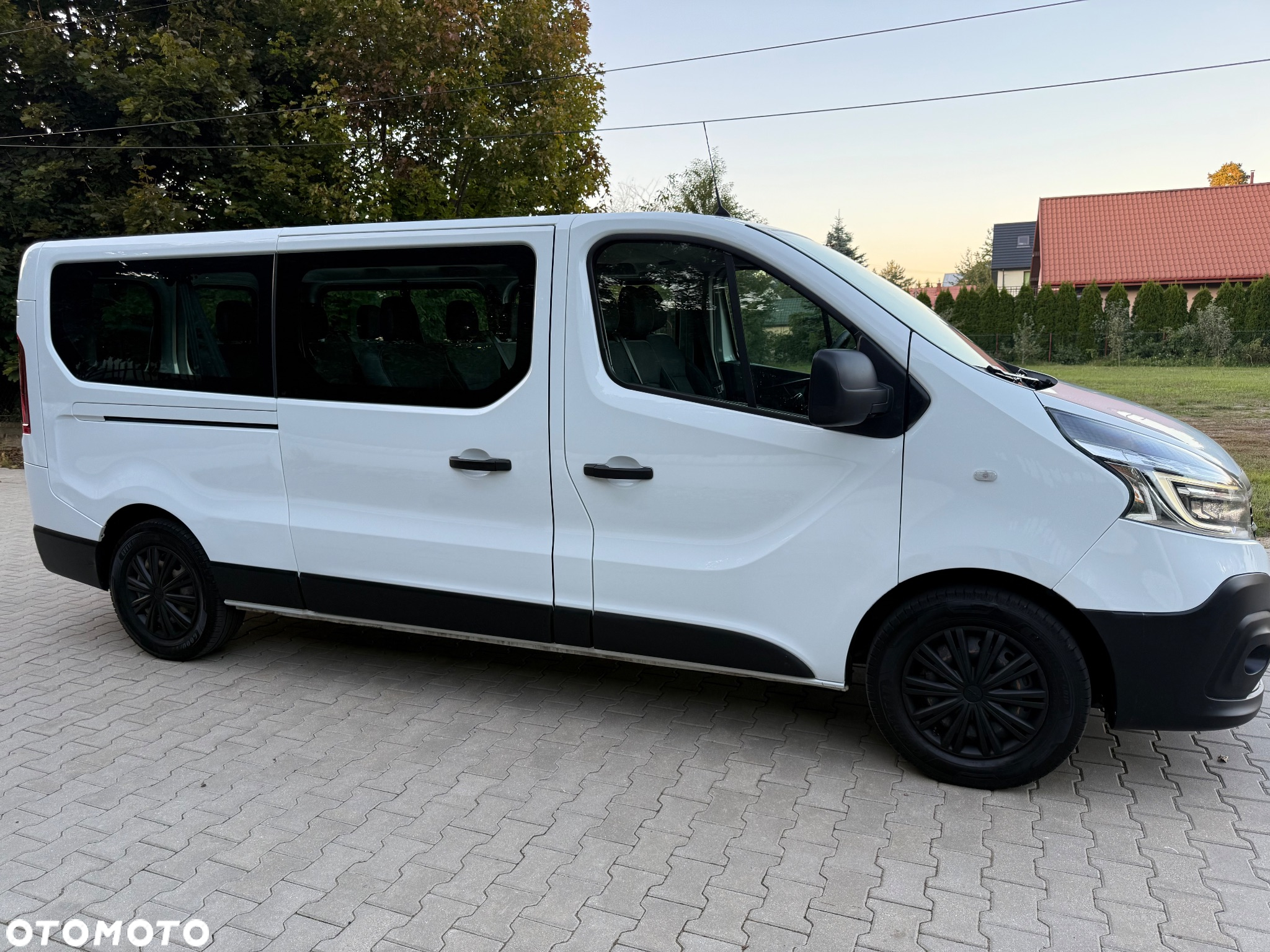 Renault Trafic 2.0 dCi L2H1 HD Business (bryg.) - 7