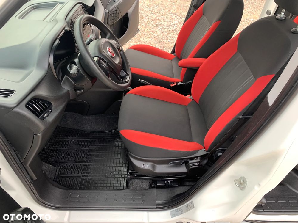 Fiat Doblo - 17