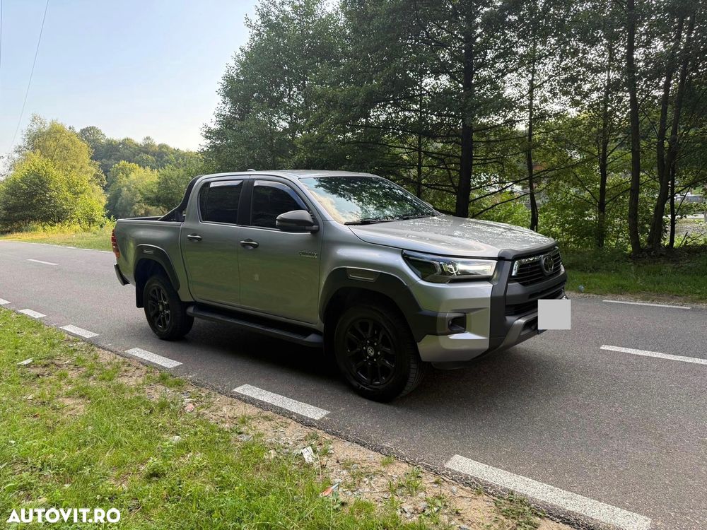 Toyota Hilux 2.8D 204CP 4x4 Double Cab AT Invincible - 6